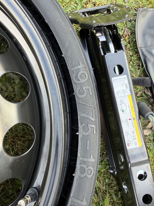 Koło dojazdowe audi q5 samowulkanizujace lewarek klucz komplet