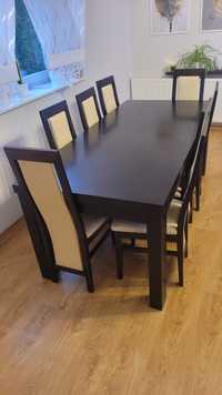 Sprzedam duży stół z krzesłami