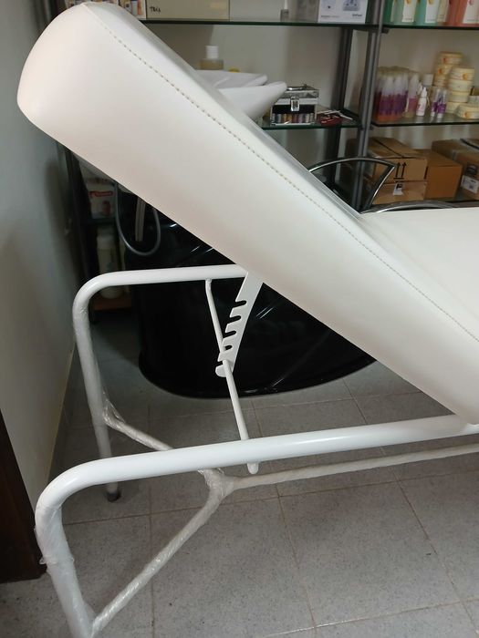 Marquesa de estética e massagem – Nova – Liquidação de stock