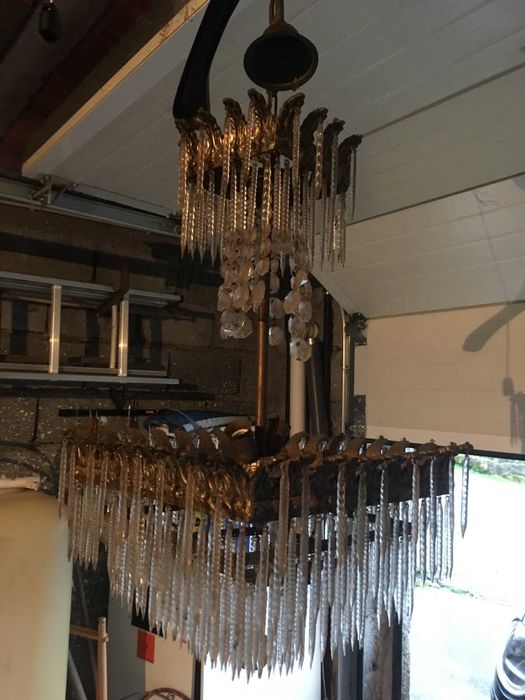 Candeeiro de sala tipo lustre antigo