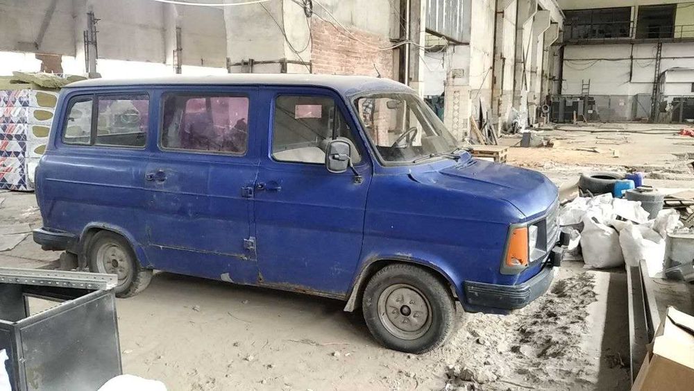 Форд Транзит II  (бегемот)