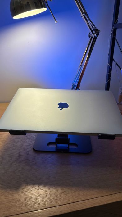 MacBook Pro 13'' 2019, Prata (Bateria NOVA)