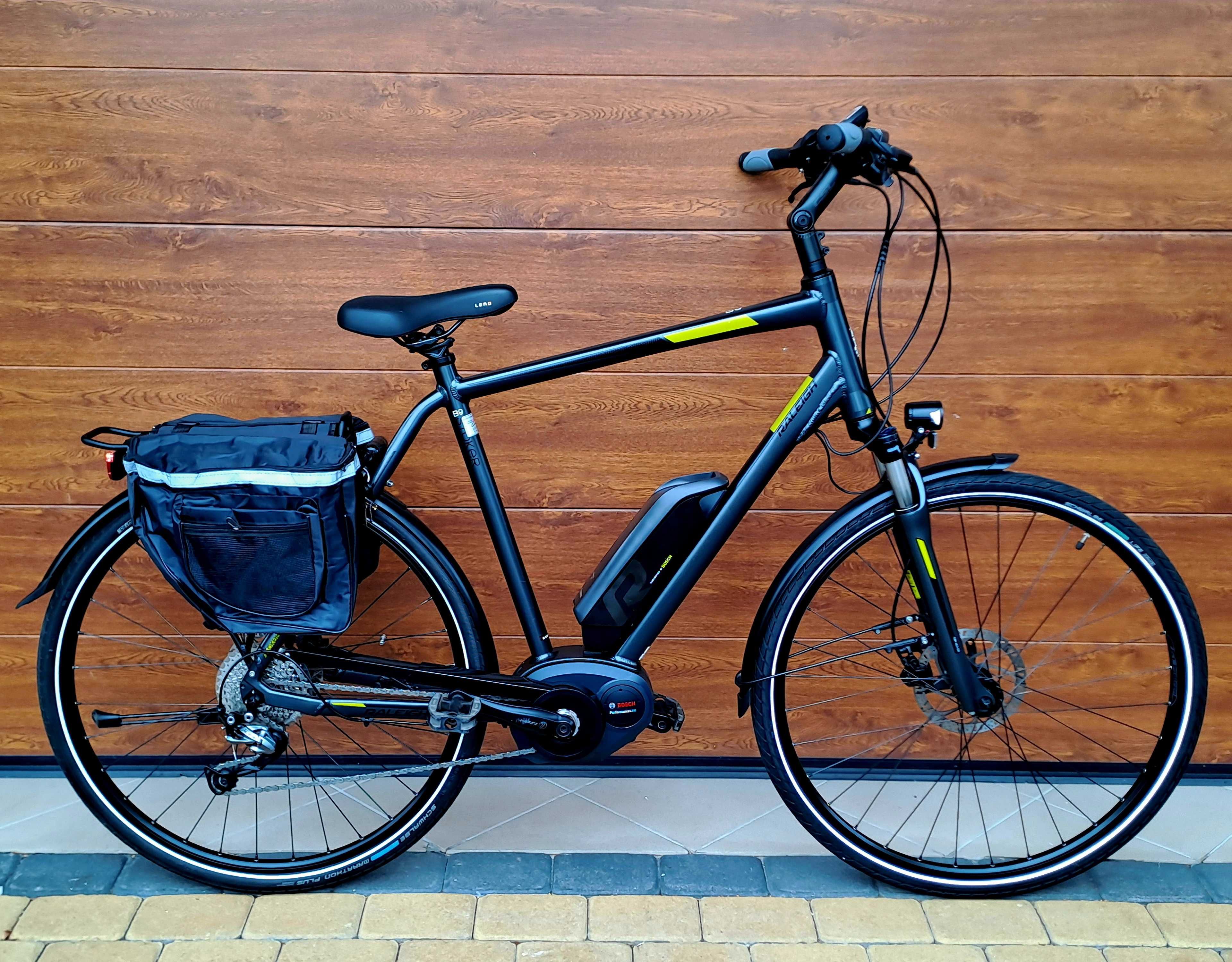 Rower elektryczny RALEIGH STOKER B9 silnik  Bosch wysoka rama H60