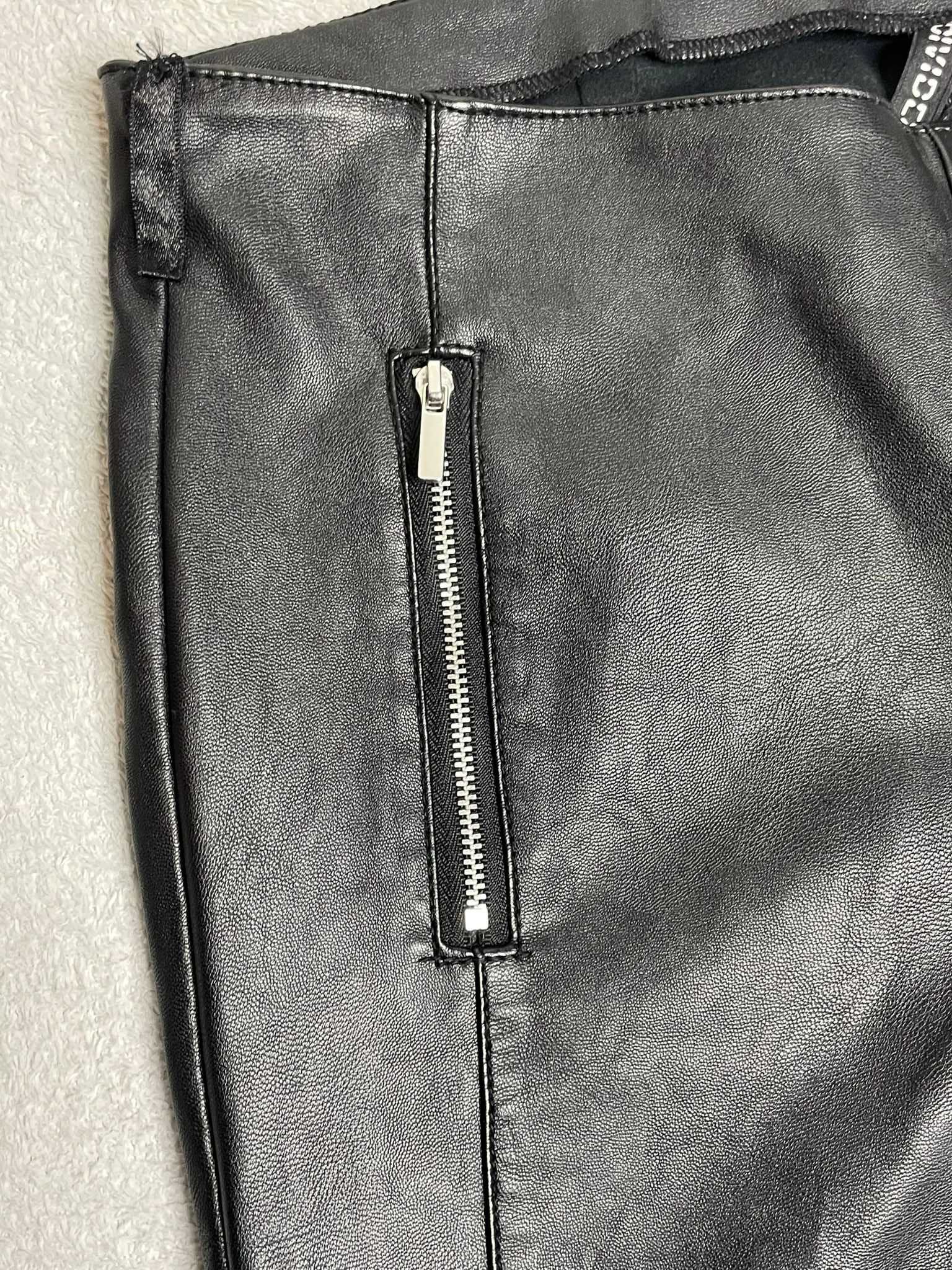 Spodnie skórkowe czarne M/L 38/40 H&M