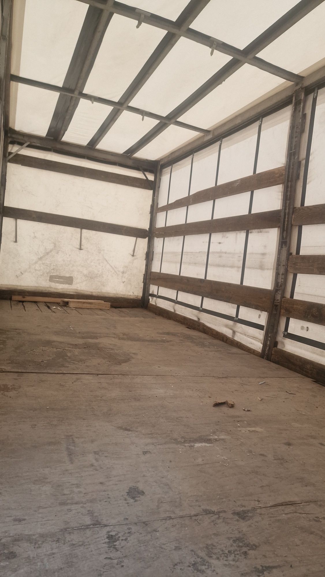 Mitsubishi canter 3.900 c lonas de abrir nas laterais