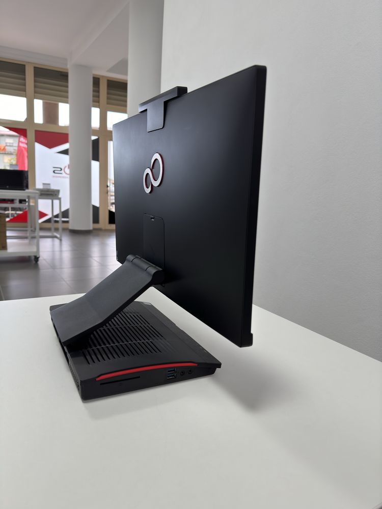 All-In-One Fujitsu X956 | i5-6500T | 8GB | SSD 256GB | 1 ANO GARANTIA