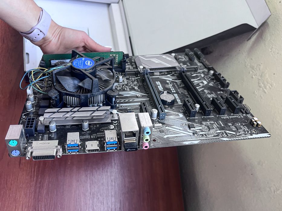 Материнская плата ASUS PRIME Z270-P