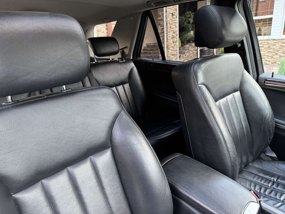 Продається Mersedes ML 320 випуск 2006 року, торг можливо