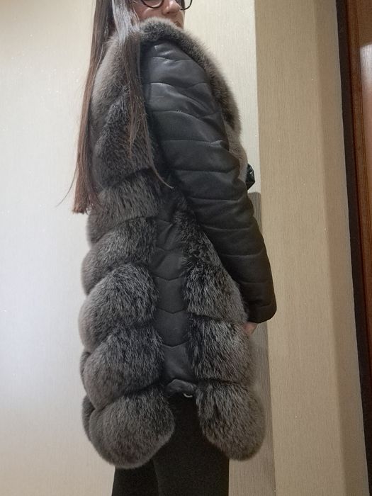Продається натуральна шуба трансформер