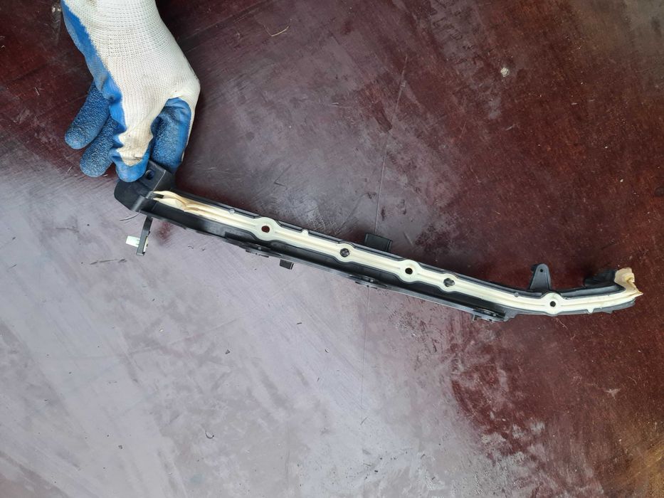 BMW X4 G02 2.0 D 20r X3 G01 dolna część ścianki przedniej prawa