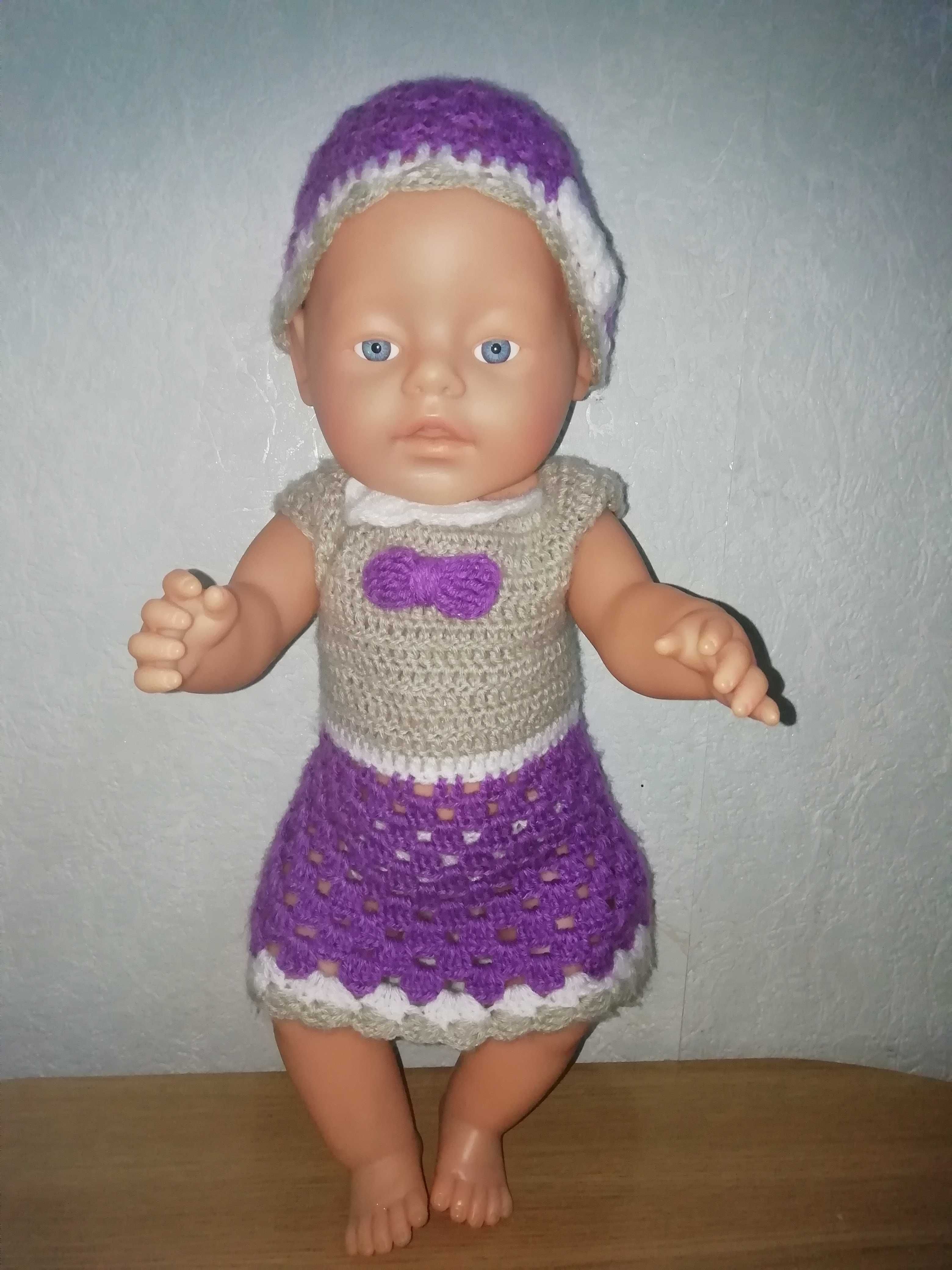 Вязаний набір одяг на ляльку  Бебі Борн. Плаття на ляльку