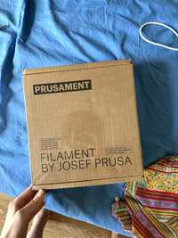 Nowy oryginalnie zapakowany filament 1,75mm

Prusament by josef prusa
