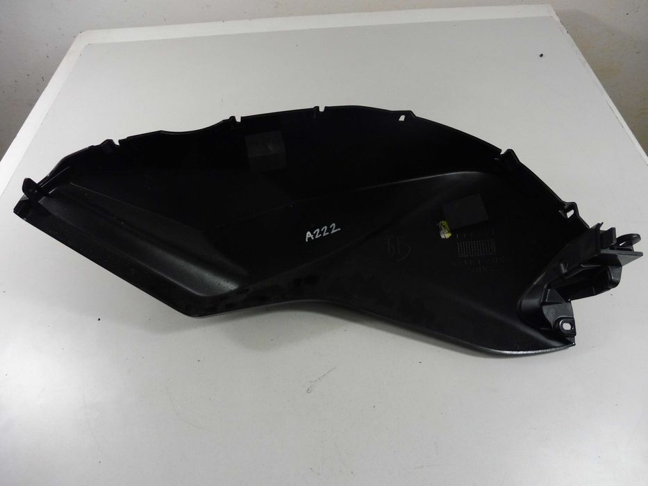 Yamaha YZF R 125 pokrywa zbiornika / owiewka 08-13r. A222
