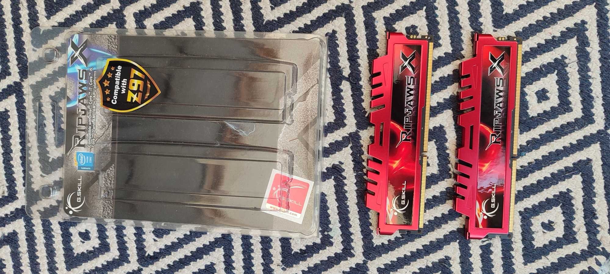 Memória RAM G.Skill Ripjaws X DDR3 8GB (2x4GB) 1600 MHz CL9