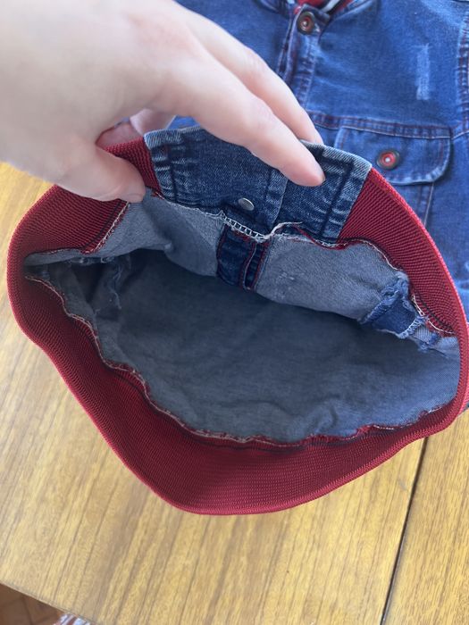 Курточка ветровка