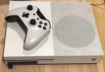 Xbox One S, kolor biały, tania konsola + pad