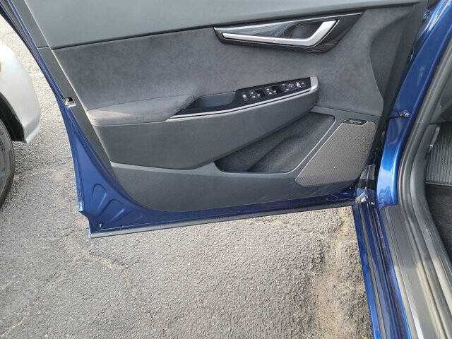 2023 Kia EV6 GT-line