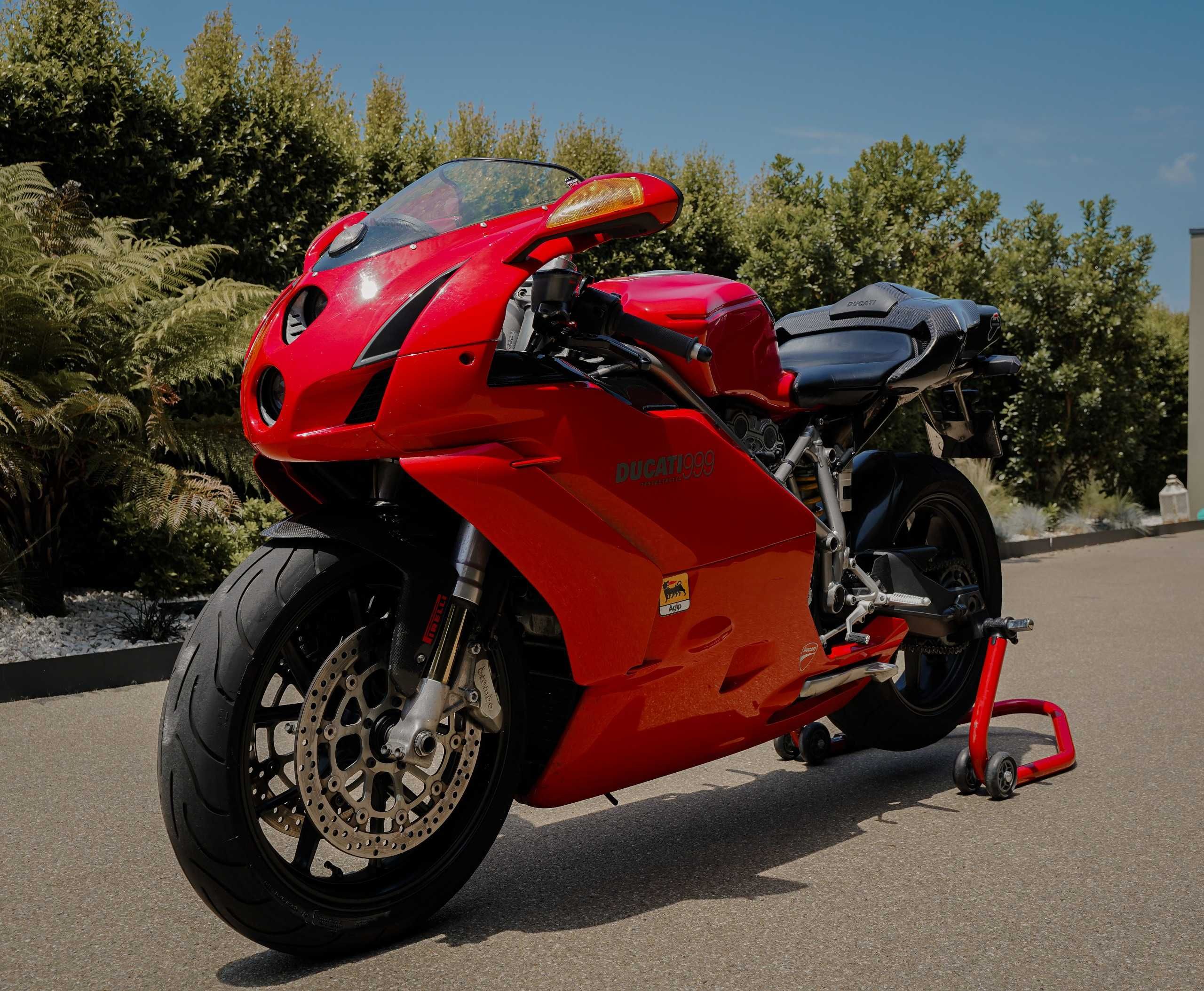 DUCATI 999 SUPERBIKE