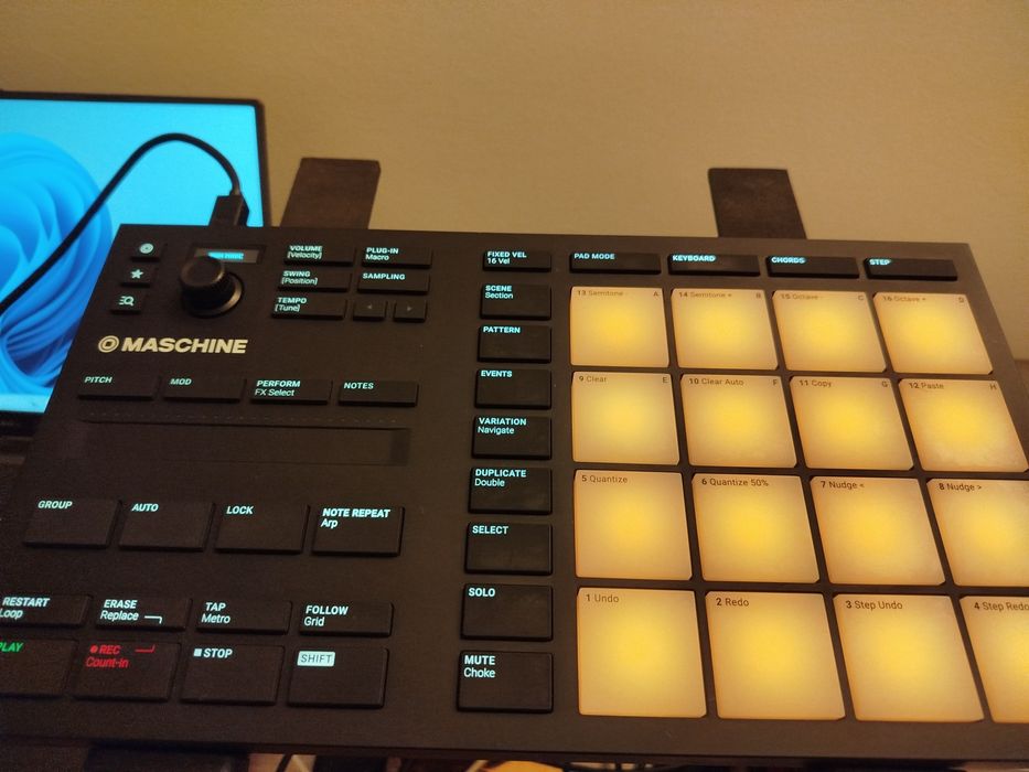NI Maschine Mikro Mk3