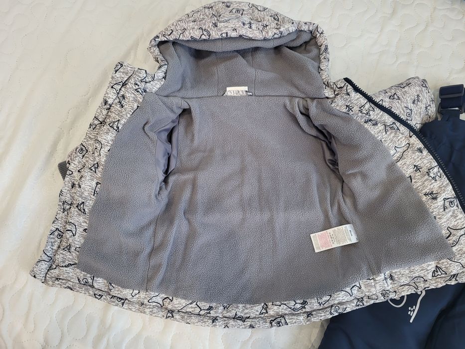 Продам зимний комбинезон на рост 86 см