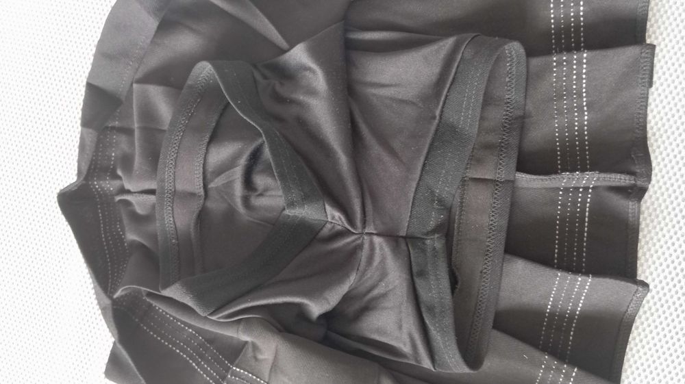 Спідниця-шорти чорна в складку міні для тенісу, скаргу, танців