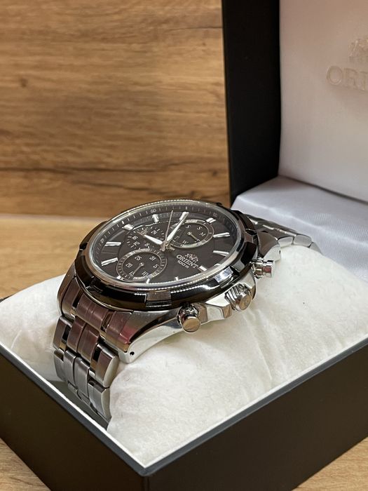 Чоловічий годинник Orient FUY01002B