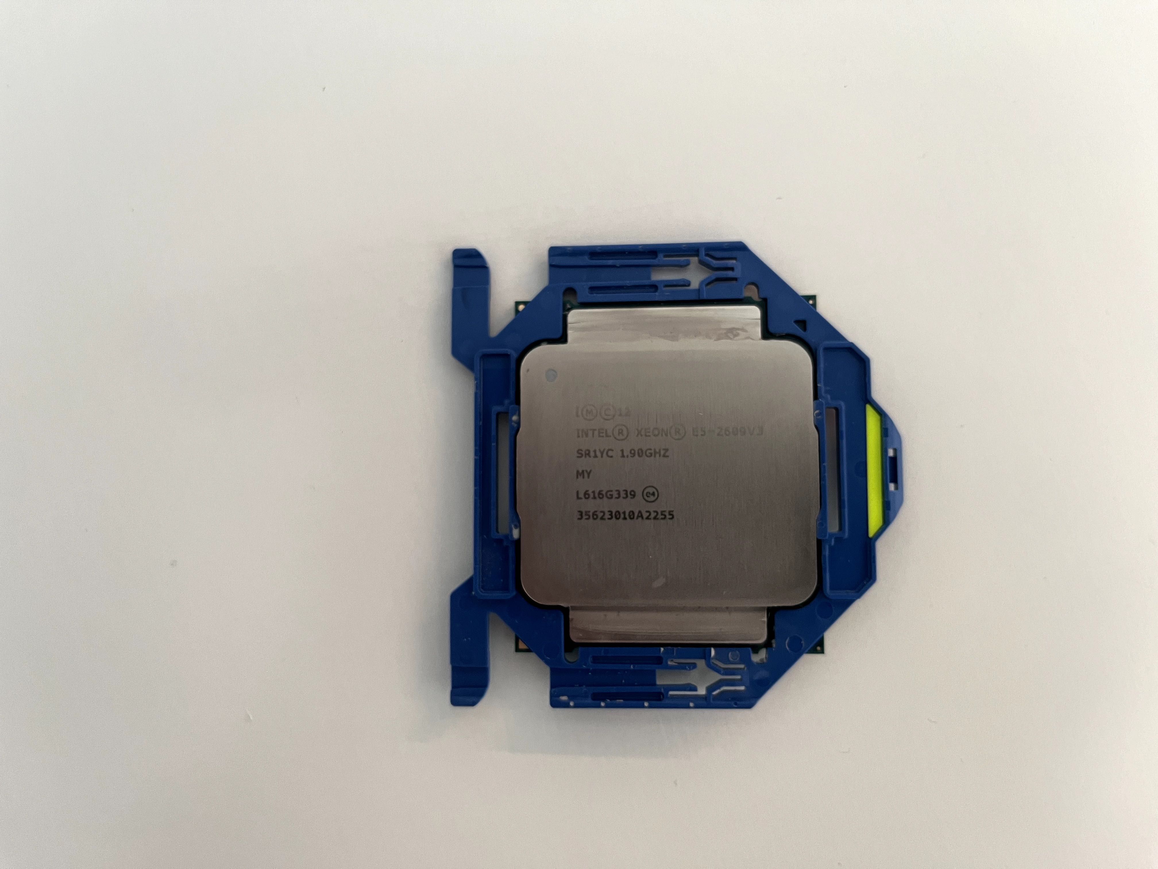 processador Intel Xeon E5-2609V3