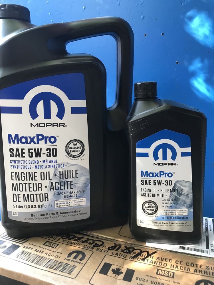 Оригинальное масло MOPAR 0W20 5W20.5W30  5 литров .