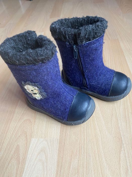 Сапожки/валенки  Котофей 24размер почти не носили