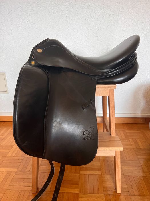 Siodło ujeżdżeniowe Prestige Top Dressage 17/32