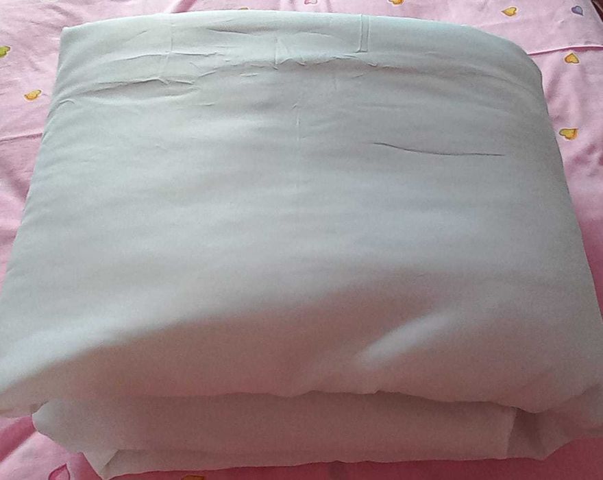 Colcha Manta vintage de cama casal, com folhos laterais Nova
