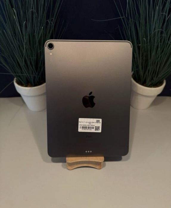 iPad Pro 11-inch 256gb Gray Wifi 120герц з гарантією