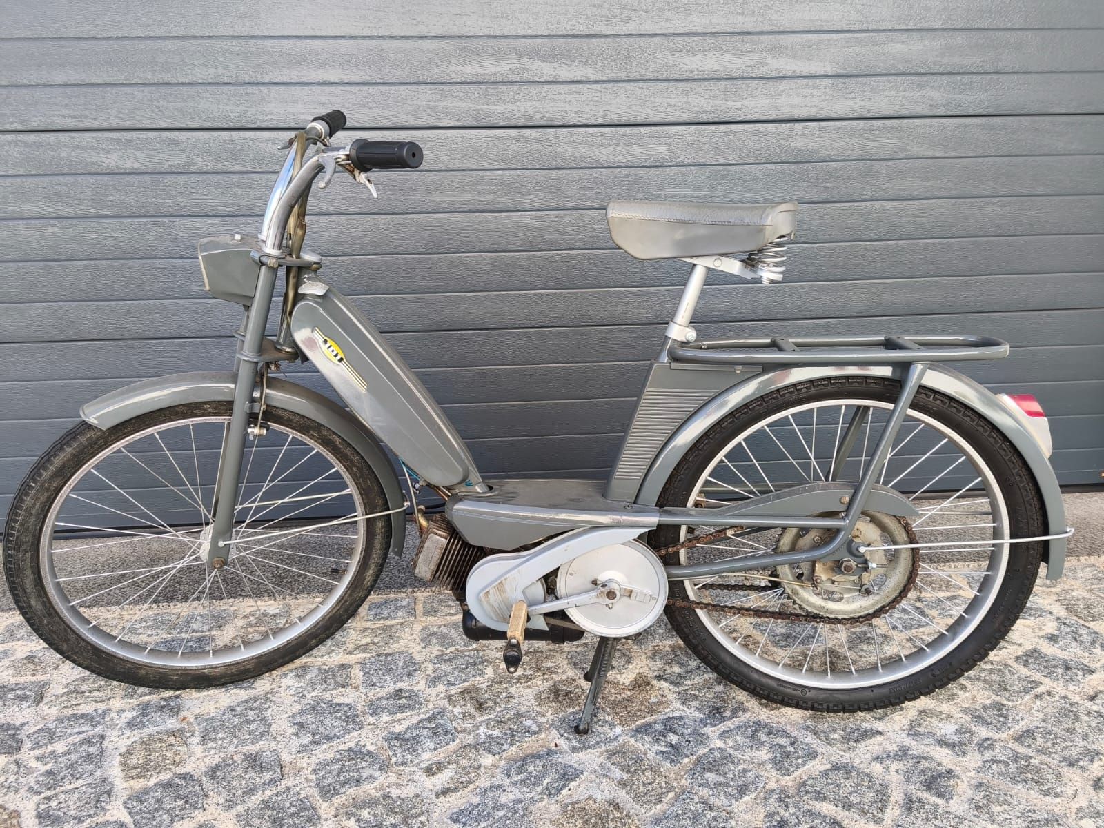 Mobilete Peugeot 101