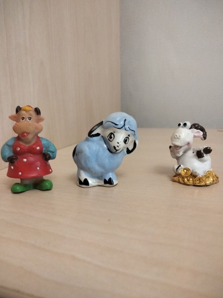 Продам разные статуэтки
