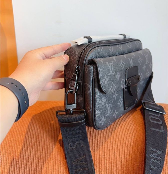 LOUIS VUITTON S LOCK сумка мужская мессенджер барсетка кожаная кожа