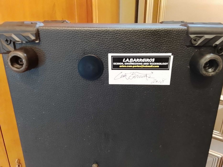 Amplificador 700w Baixo