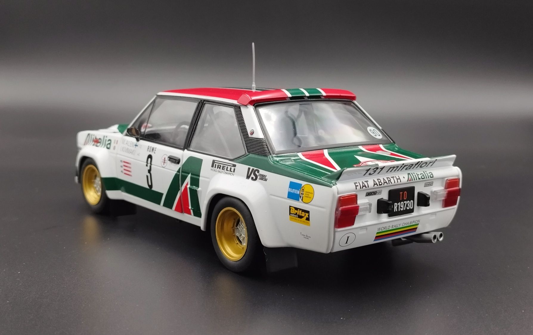 1:18 Solido 1979 Fiat 131 Abarth #3 Markku Alen - Ilkka Kivimaki 3rd