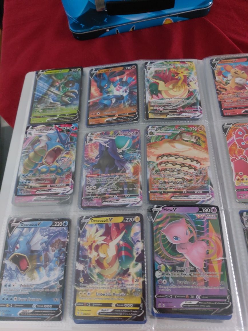 Cartas pokemon com caderneta