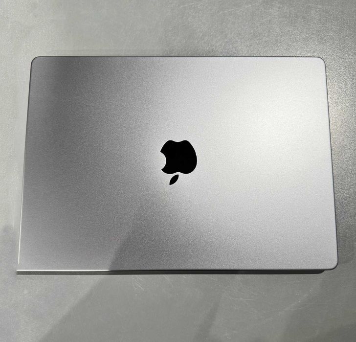 Ноутбук MacBook Pro 14" 2023 M3 Pro 18gb RAM 512gb SSD В НАЯВНОСТІ!