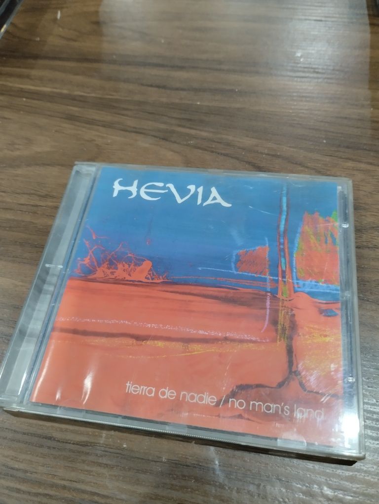 Hevia - Tierra de Nadie płyta CD z muzyką