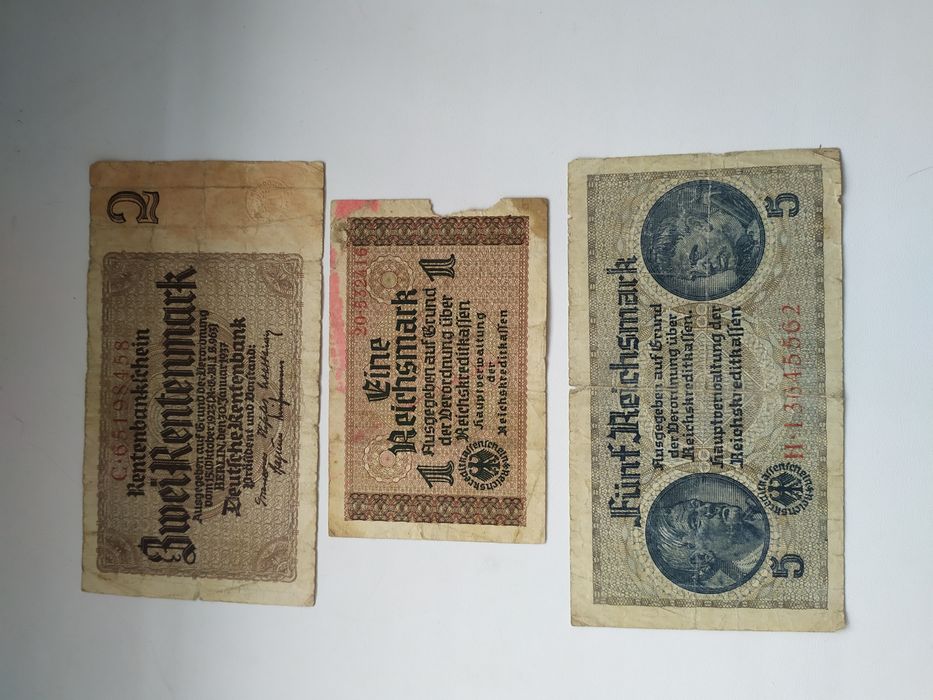 Продам банкноты разных стран.