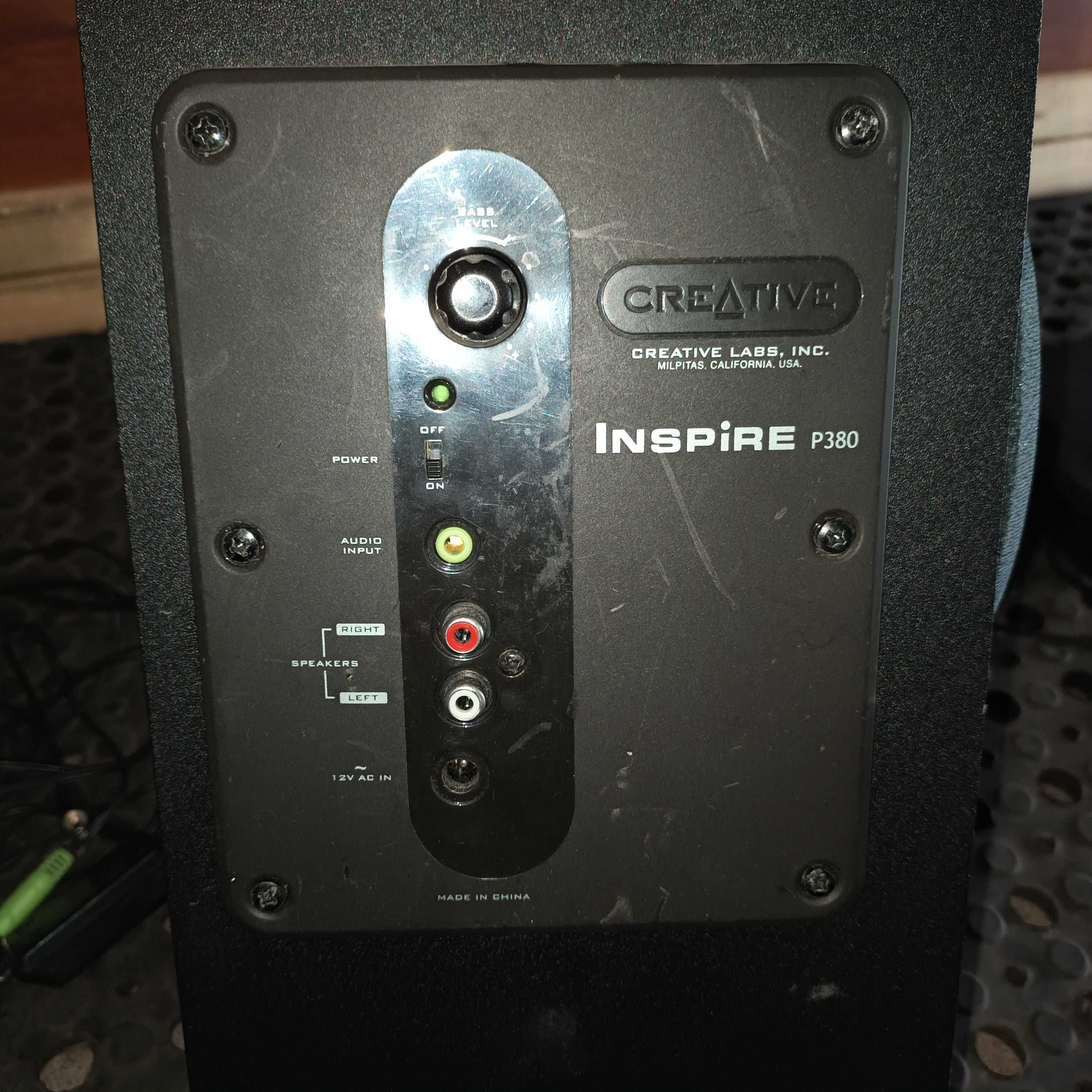 Creative Głośniki + Subwoofer 2+1 Polecam.