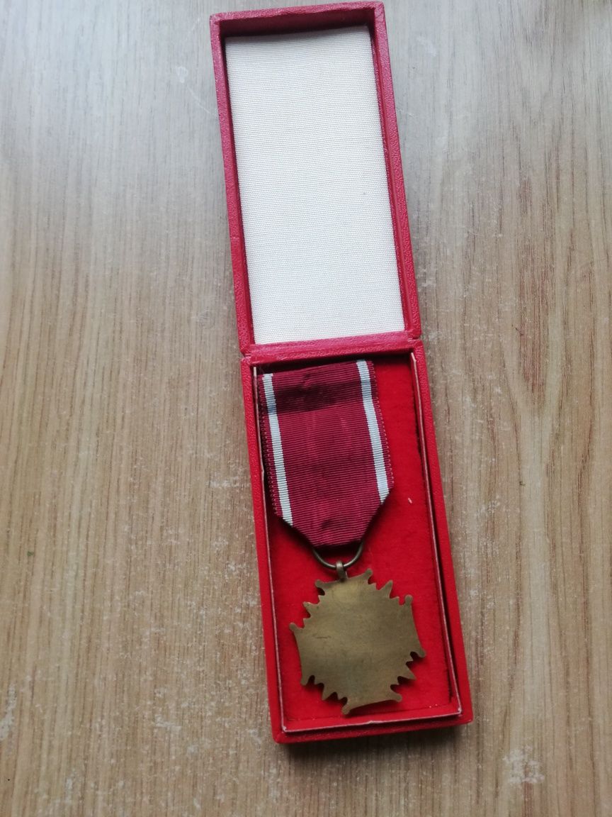 Medal z lat PRL.