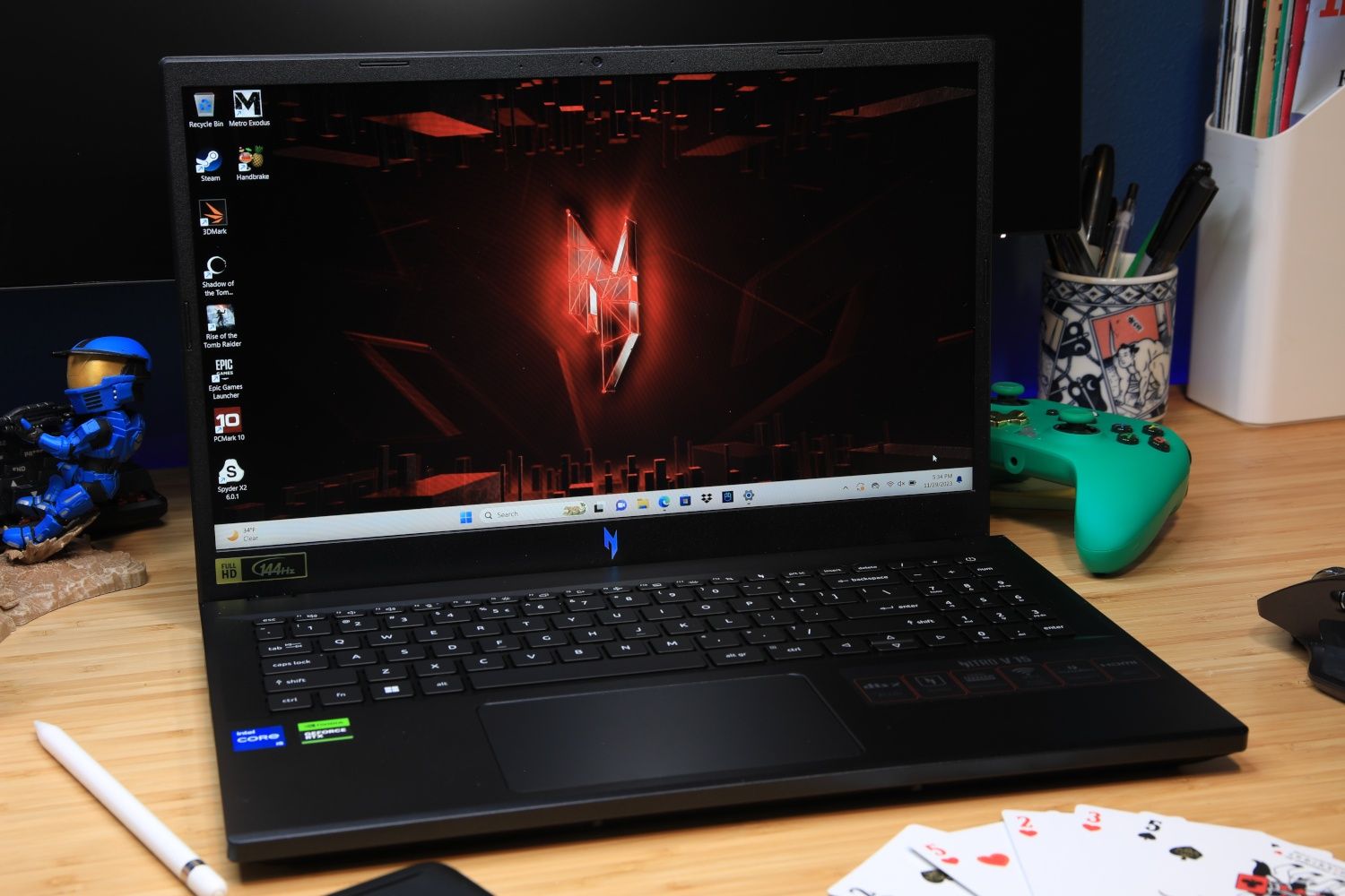 Ноутбук Acer Nitro V 15 ANV15-51-55UE (NH.QQEEU.001) Obsidian Black /
