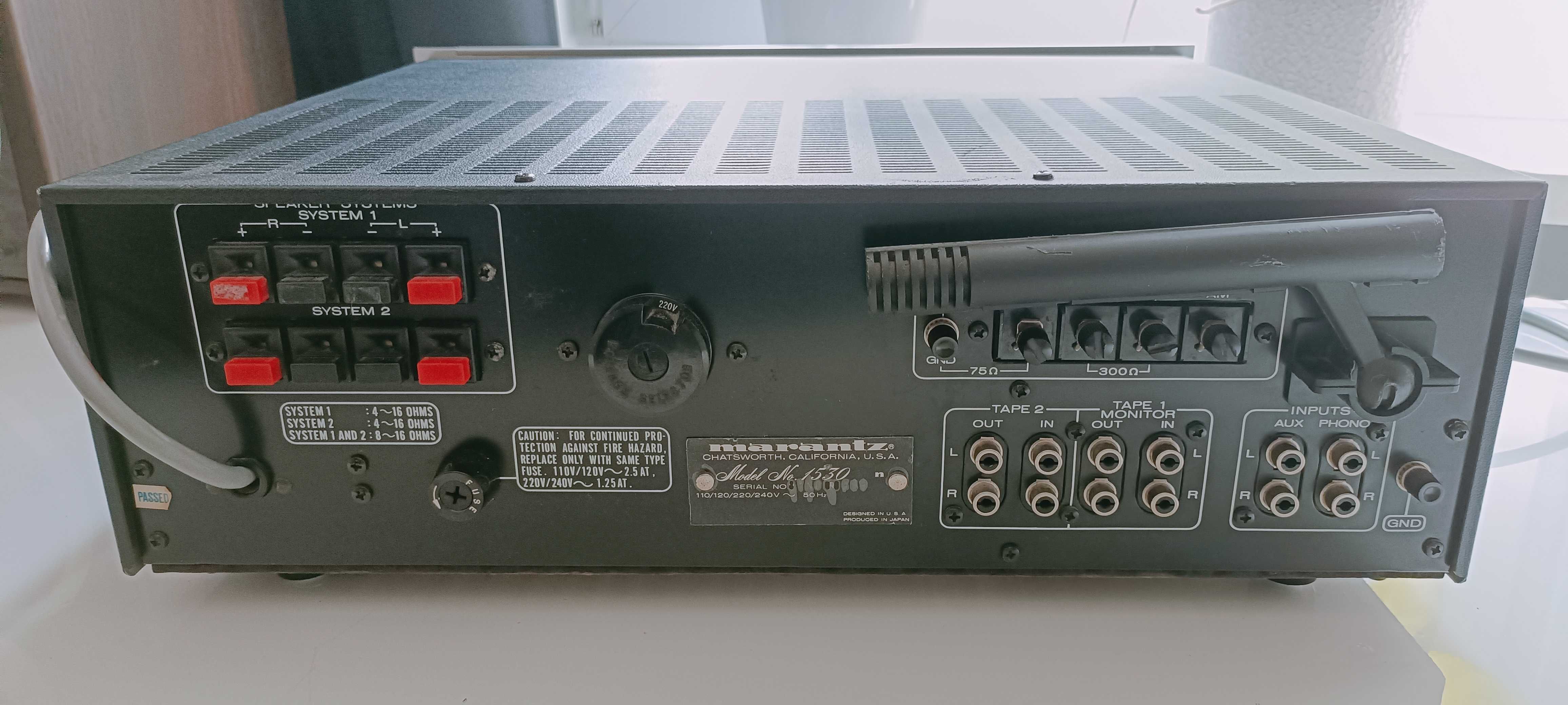 Amplitiuner Marantz 1530-stan oryginalny, sprawny, zadbany, vintage.