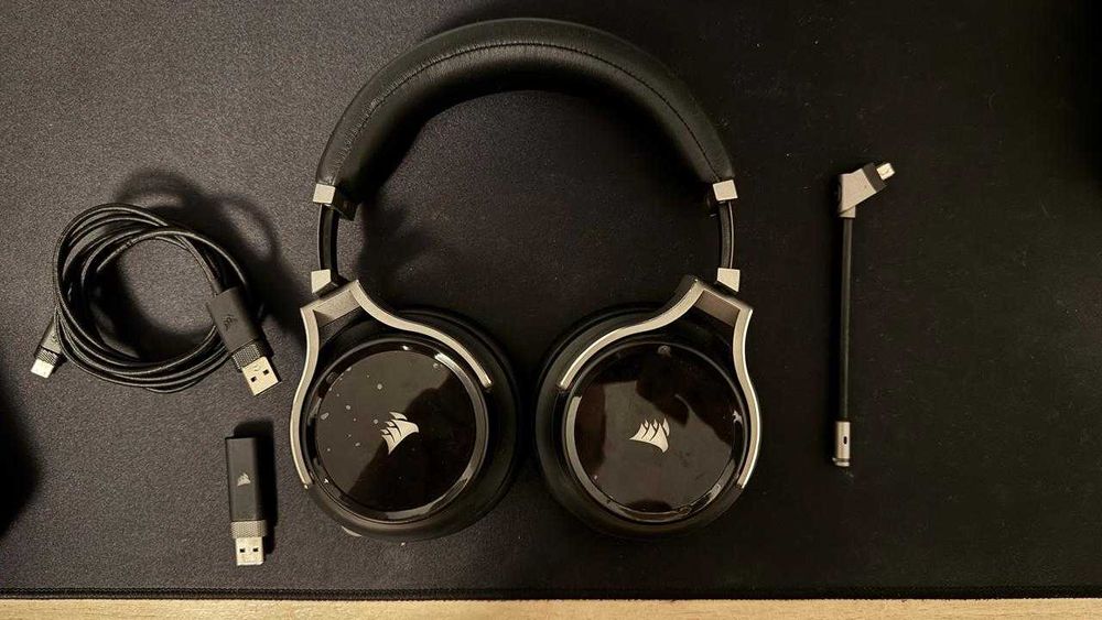 Headset Gaming Corsair Virtuoso RGB Wireless 7.1 - Preto