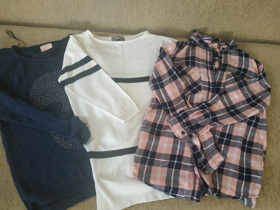 пакет речей три светри і рубашка