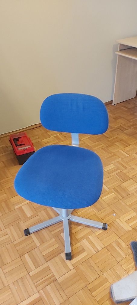 Krzesło obracane do biurka