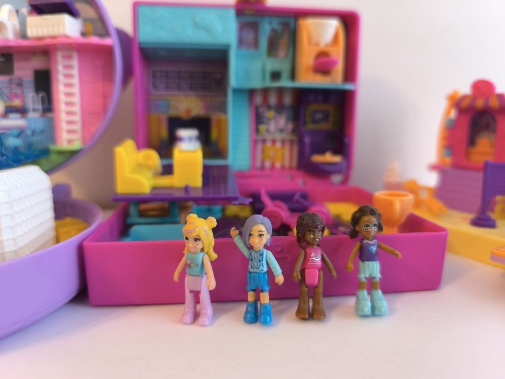 Wieczór gier, zestaw piłkarski, słoneczna plaża Polly Pocket