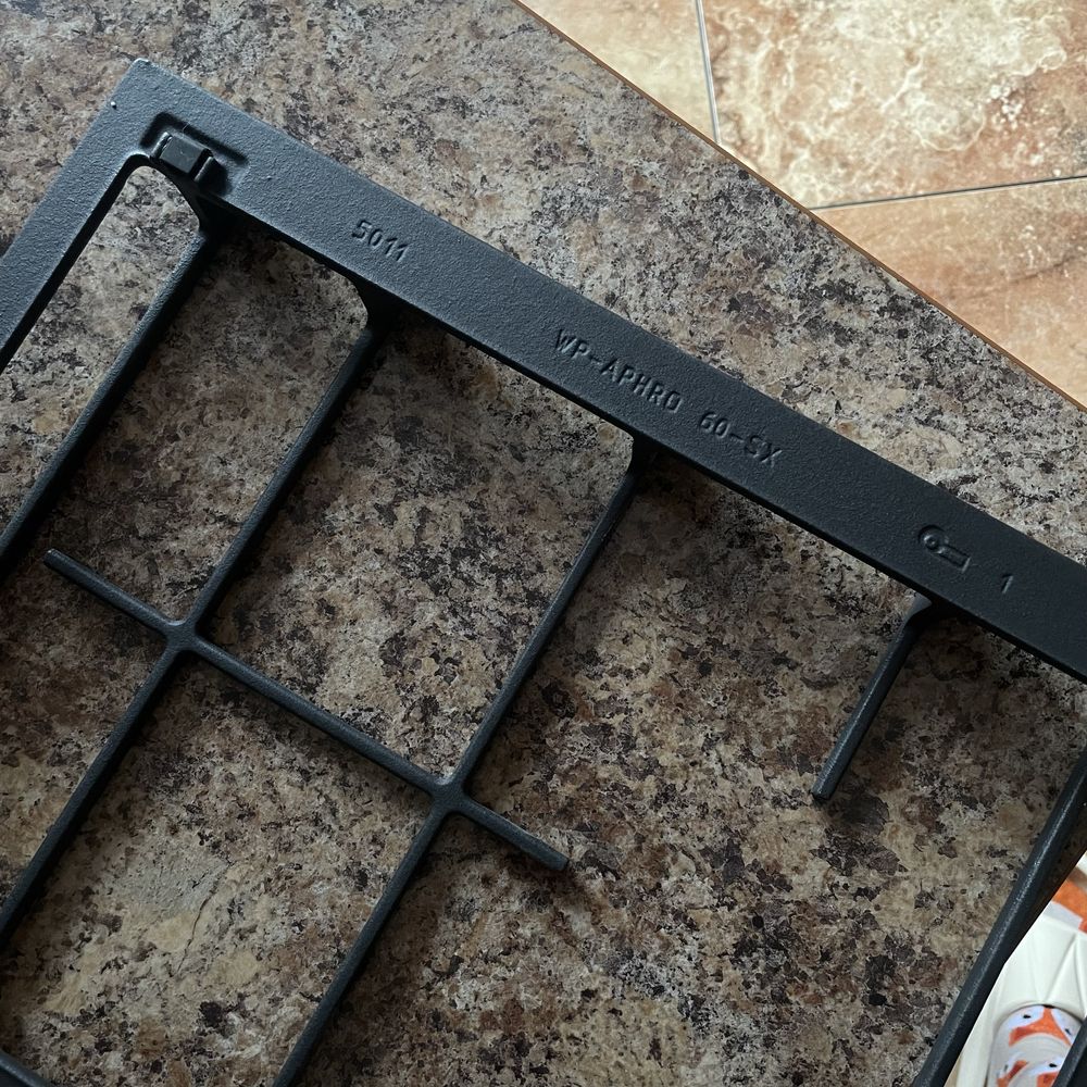 Nowy czarny ruszt żeliwny 28x40 do płyty kuchenki gazowej
